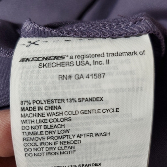 Skechers Revival hooded cropped jacket small - Picture 5 of 8